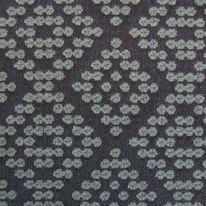 Shasha Dots E6 2529 103, meubelstof met ingeweven stippen in ruitpatroon